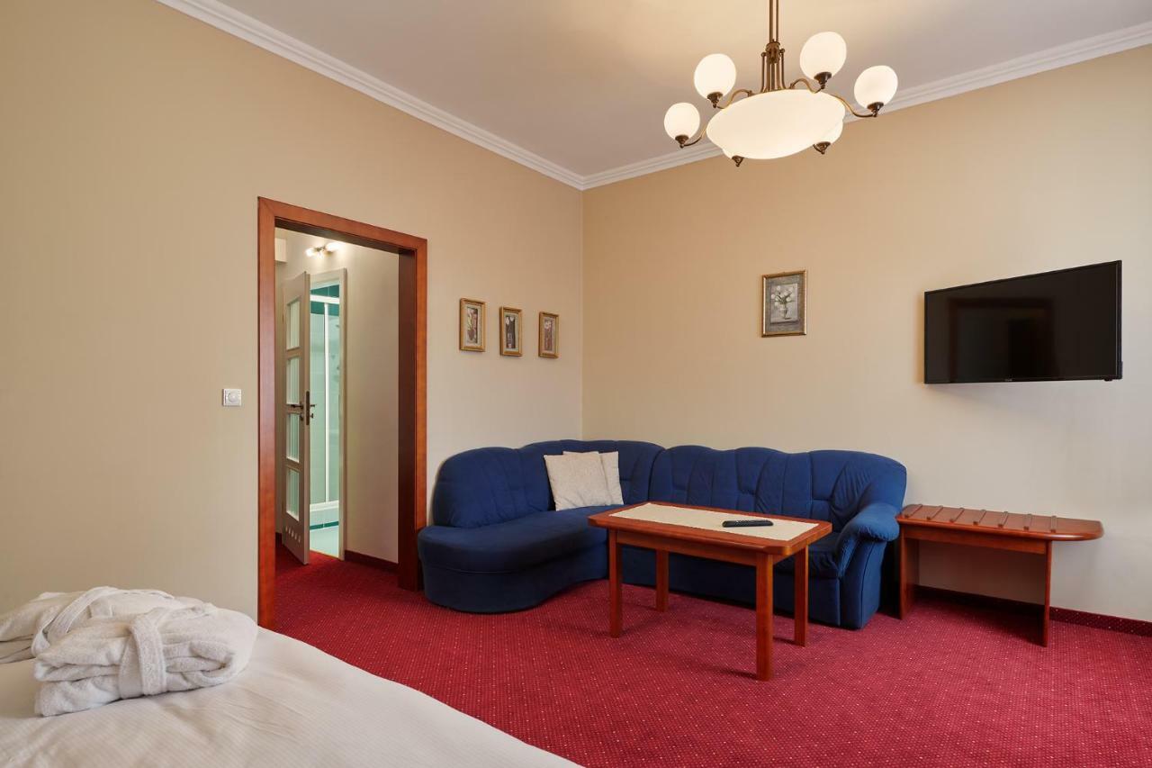 Wellness Hotel Luzan Rumburk Dış mekan fotoğraf
