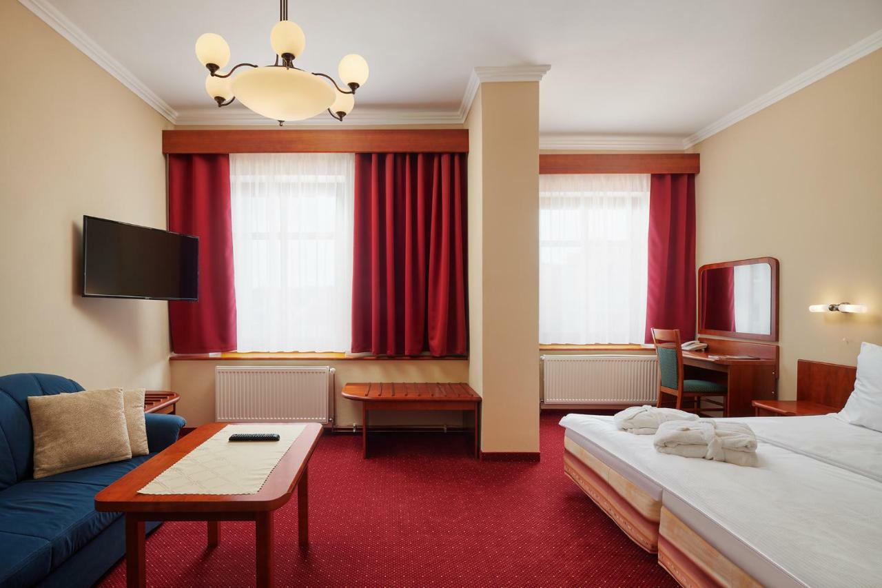 Wellness Hotel Luzan Rumburk Dış mekan fotoğraf