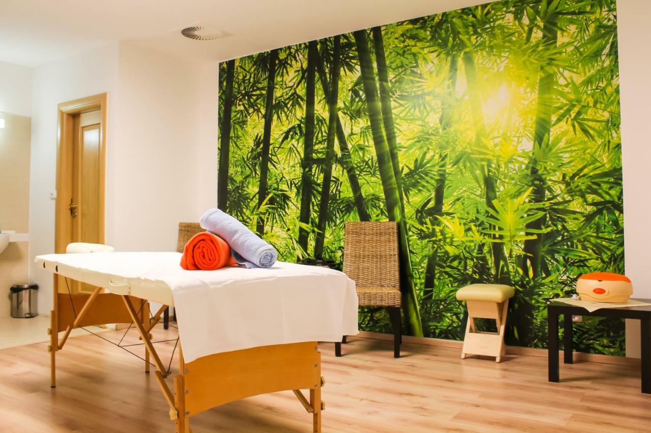 Wellness Hotel Luzan Rumburk Dış mekan fotoğraf